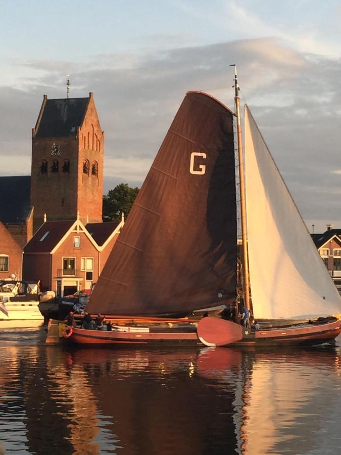 Hotel Luxe Houseboat met fantastisch uitzicht! Grou Exterior foto