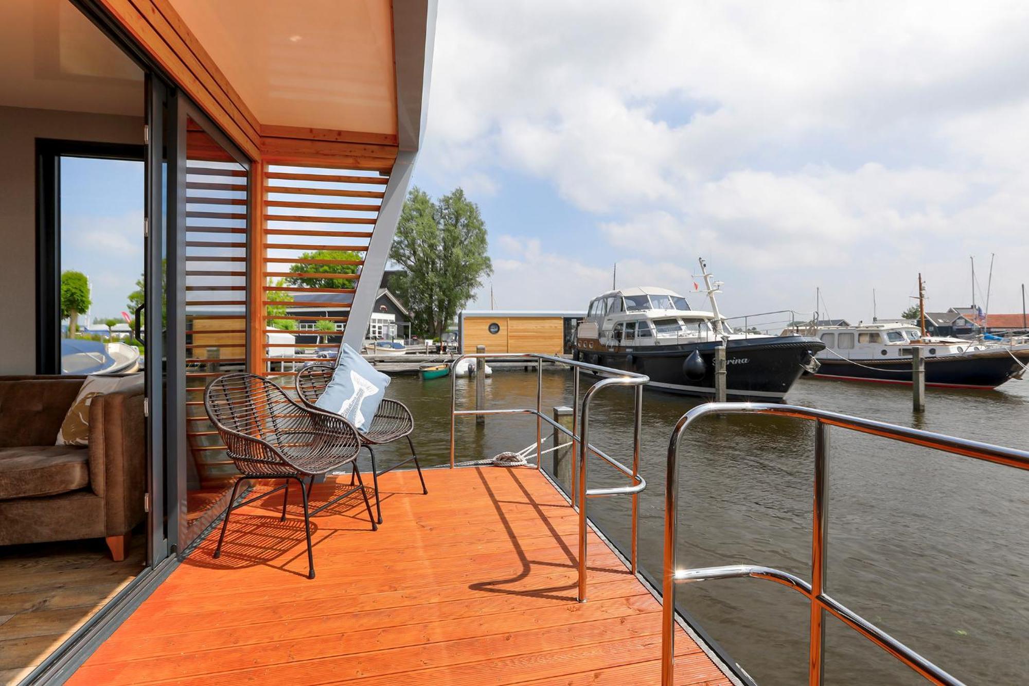 Hotel Luxe Houseboat met fantastisch uitzicht! Grou Exterior foto